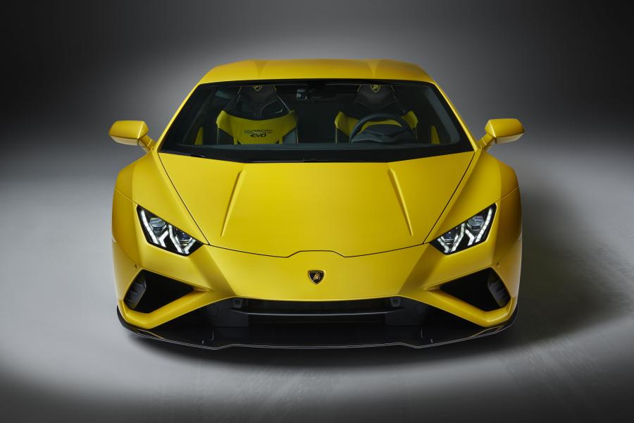  Lamborghini Huracan EVO RWD (LB724) 2020 года  (фото 2 из 19)